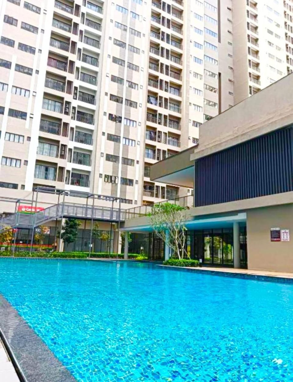 Youth City 2 Bedroom Suites with Rooftop Pool Nilai by D'KAY HOMES, near USIM KLIA Apartment in Negeri Sembilan, Malaysia