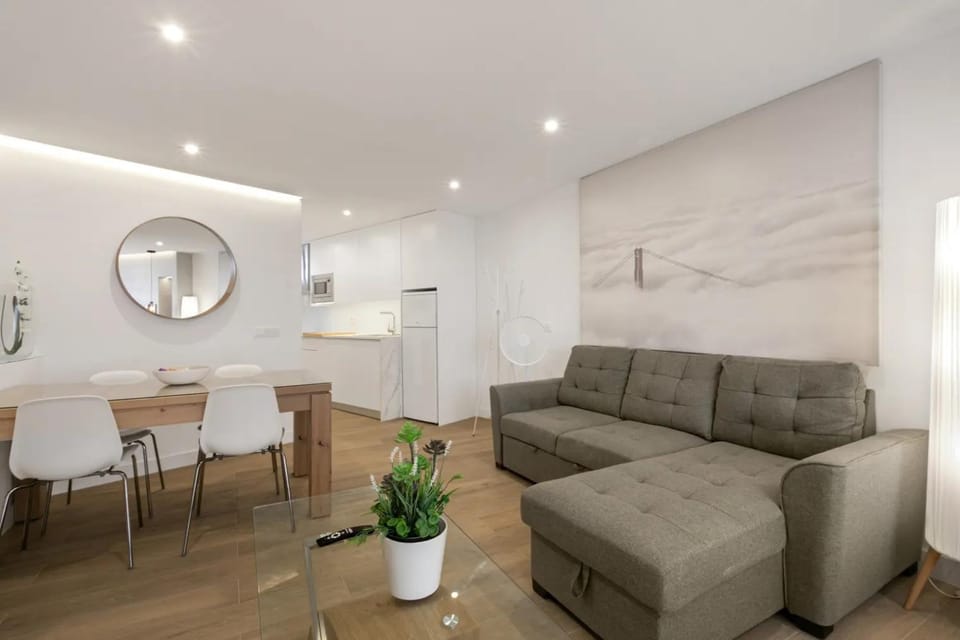 Kitchen or kitchenette, Living room, Dining area