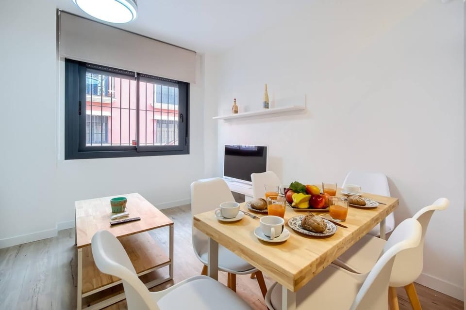Communal lounge/ TV room, Living room, Seating area, Dining area