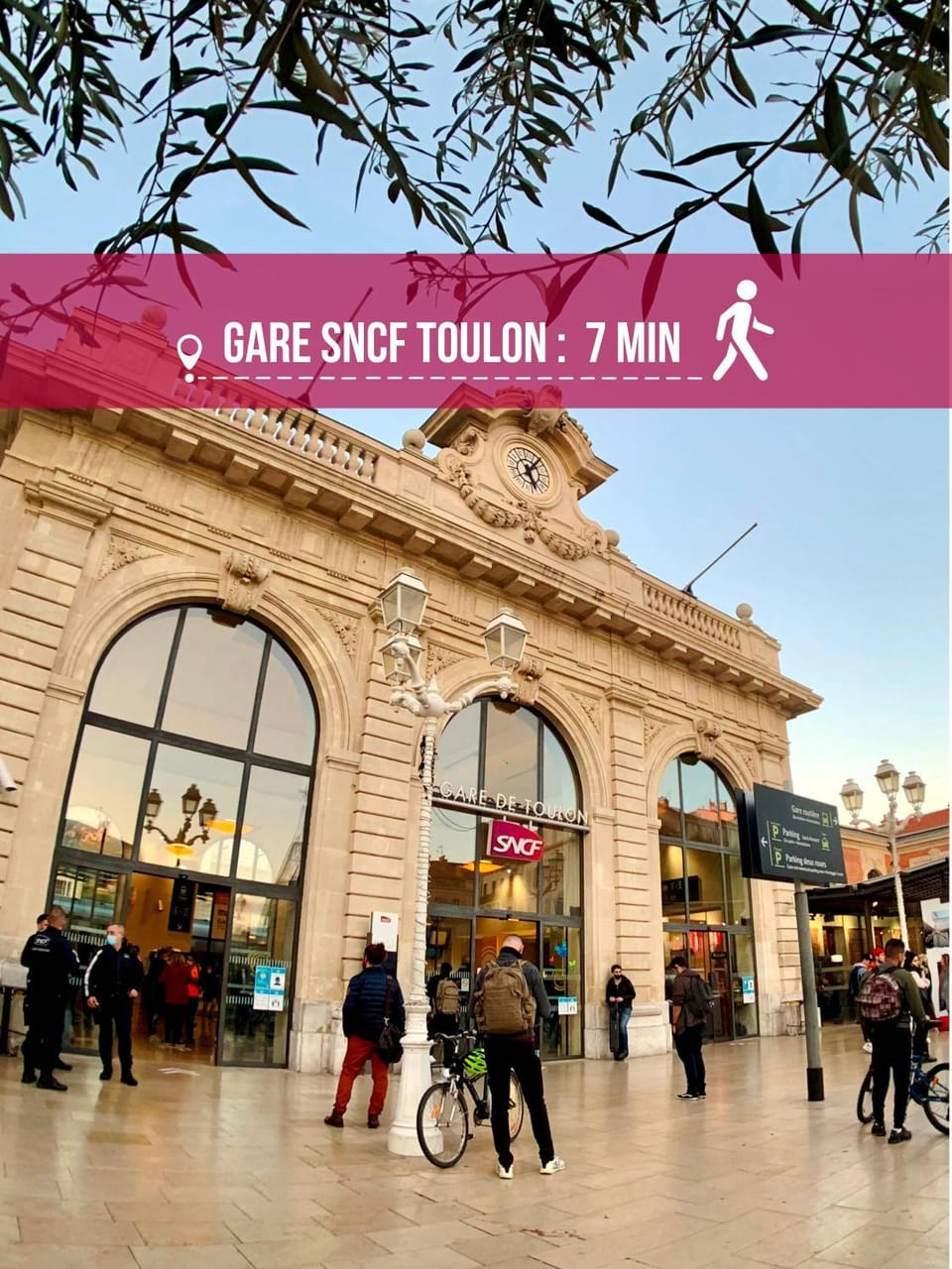 Text overlay, City view, Location