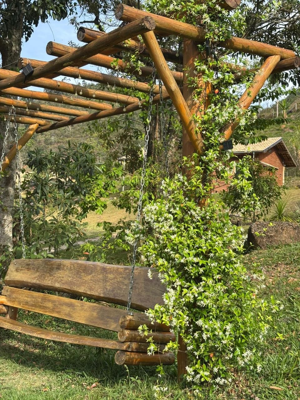 Chalé Jequitiba, hidro, lareira, natureza, Sul de Minas, Café da manhã Chalet in State of São Paulo