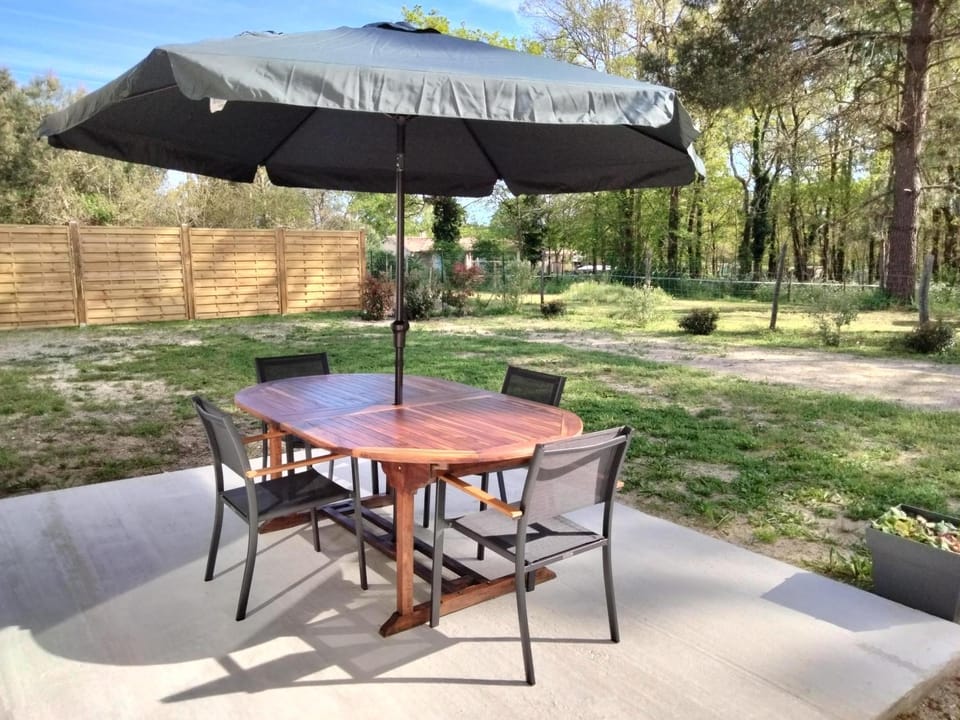 Patio, Garden, Balcony/Terrace