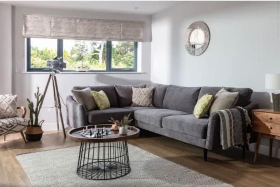 Sea View Terrace Apartment in England