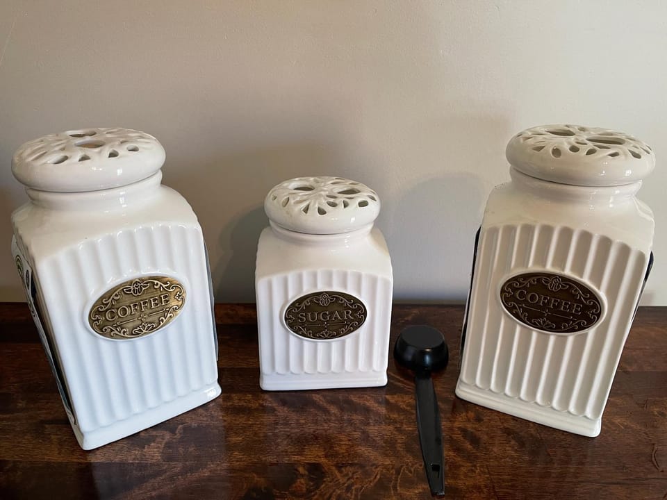 Coffee/tea facilities