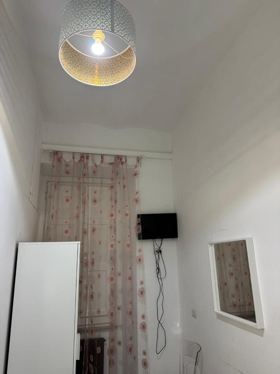 TV and multimedia, minibar, wardrobe