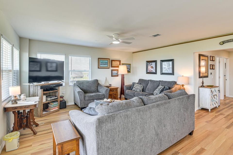 Gulf Coast Views: Waterfront Surfside Beach Home! House in Brazoria County