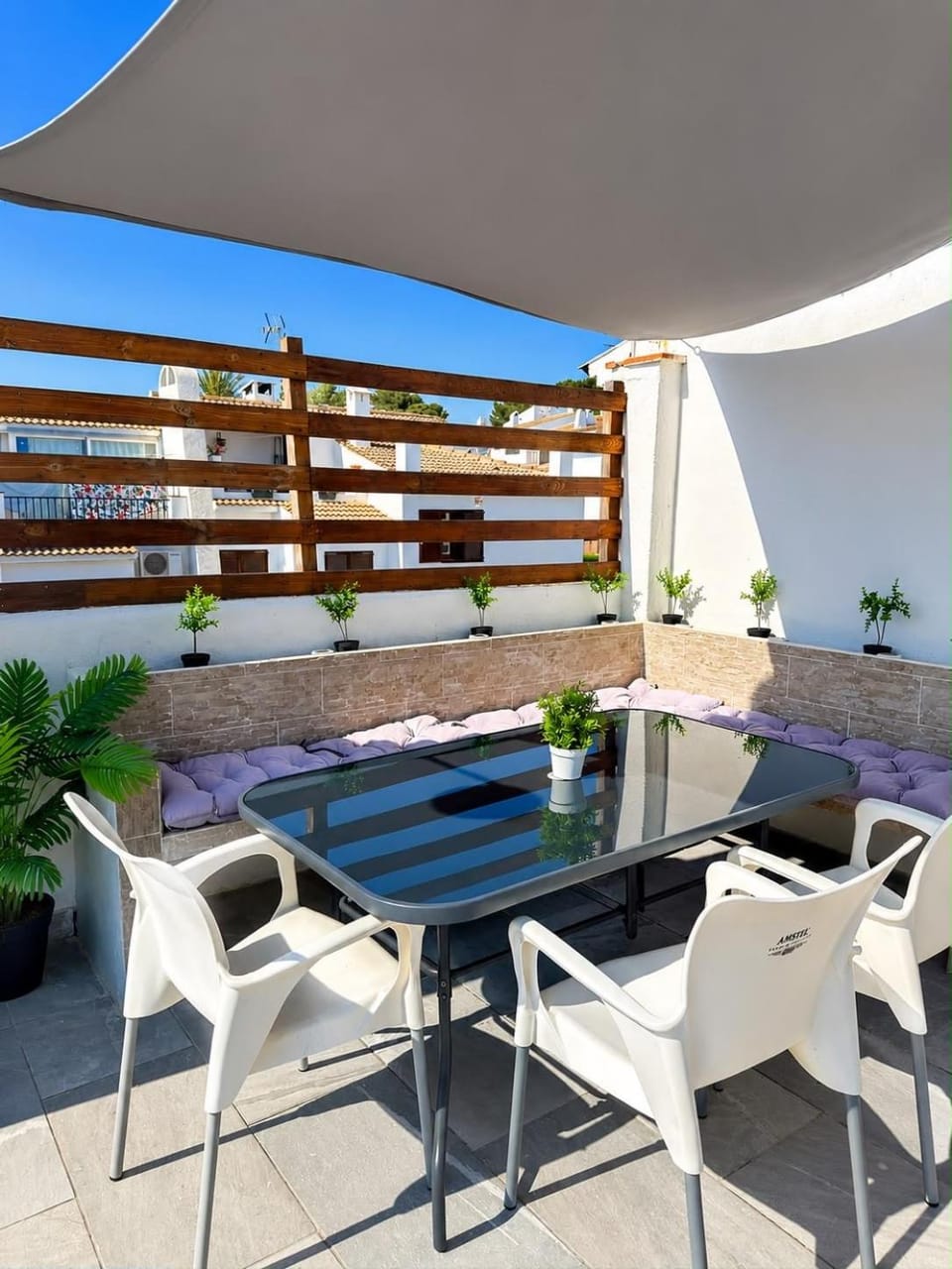 Day, Balcony/Terrace, Living room, Dining area