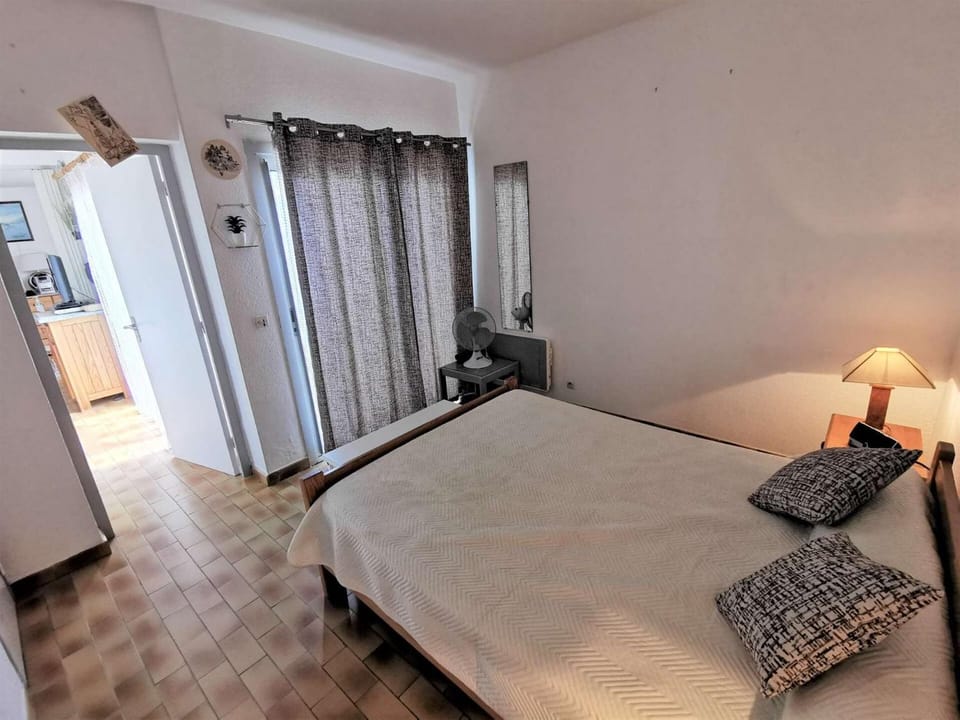 Résidence Les Zodiaques - Appartement 3 Pièces climatisé 4 couchages PORT LEUCATE. Réf: 1ZOD_K5 MAE-6681 Apartment in Le Barcarès