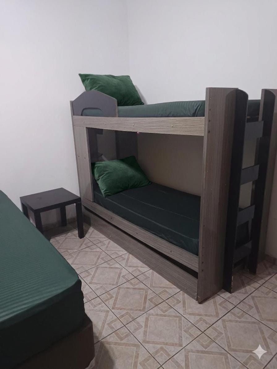 Quartos para Homens - Aeroporto GRU I Vacation rental in Guarulhos