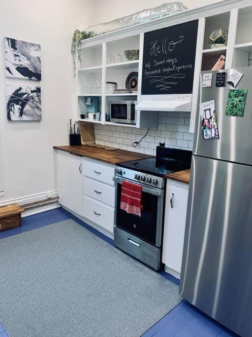 Pet-Friendly Space #3 at Doggy Digs, King Bed and Office Apartment in Dartmouth