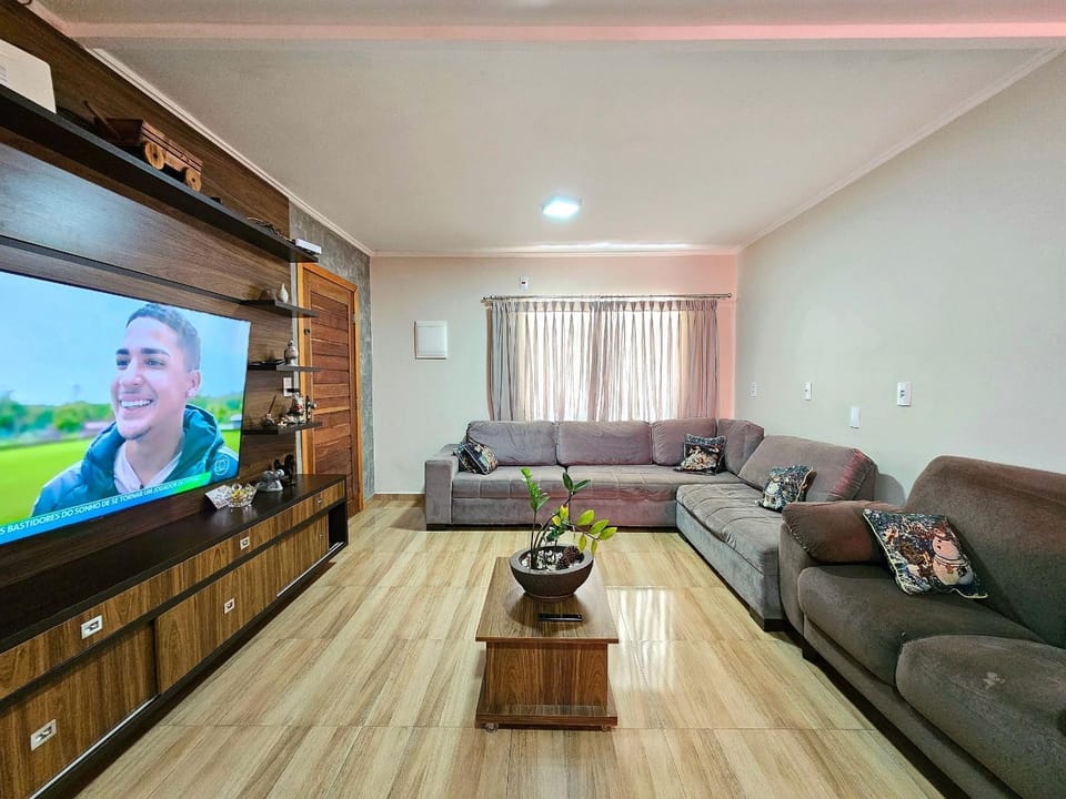 Casa4 quartos Piscina prox Centro e Cataratas House in Foz do Iguaçu