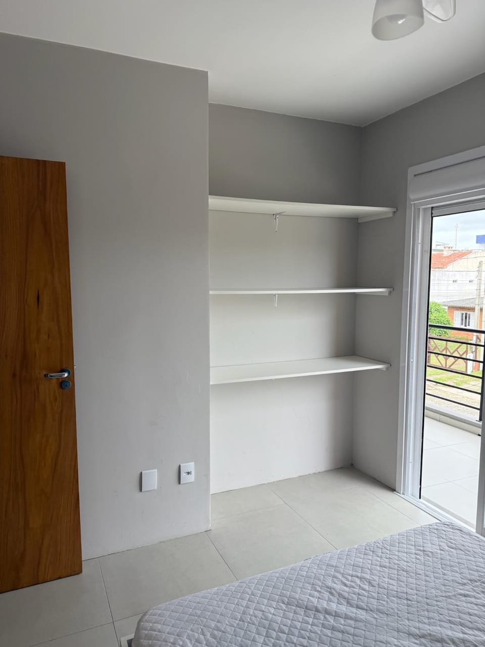 Ótimo apto a 50m da areia churrasq 2Q 2 banheiros 302 Apartment in State of Santa Catarina