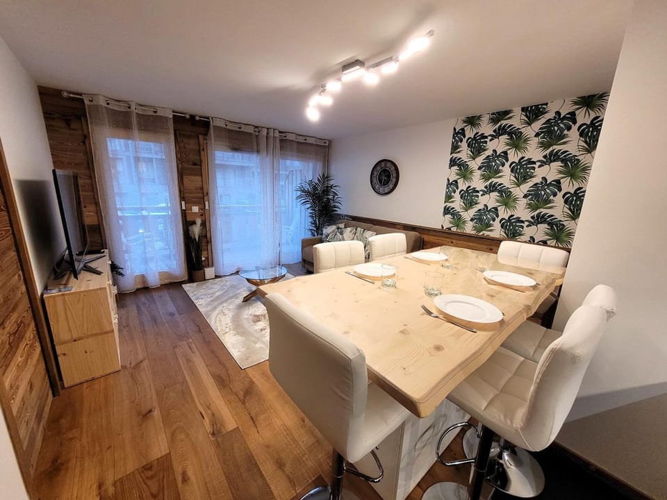 Appartement cosy au centre, 4 pers, parking et wifi - FR-1-598-160 Apartment in Les Gets