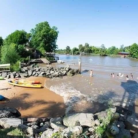Hace tu vida Luxury tent in Buenos Aires Province