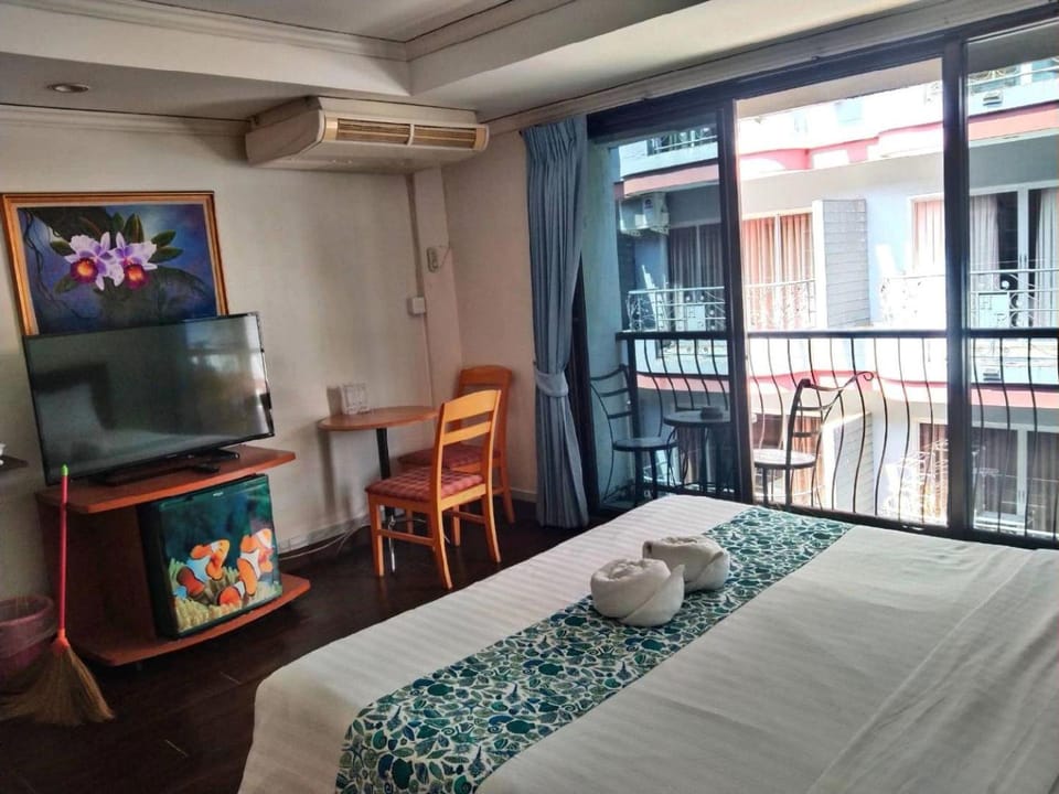 the L Hua Hin Hotel in Hua Hin District