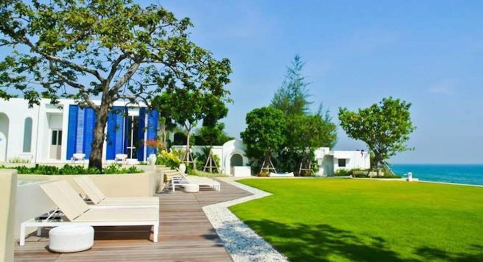 Natural landscape, Fitness centre/facilities, Beach, Sea view, sunbed