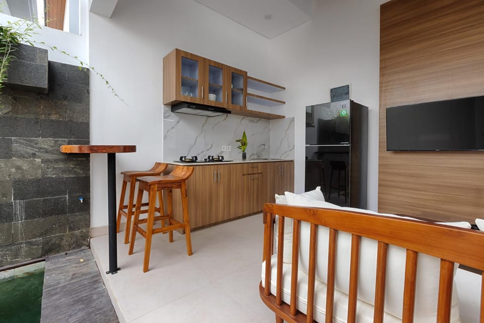 Communal lounge/ TV room, TV and multimedia, Kitchen or kitchenette, stove