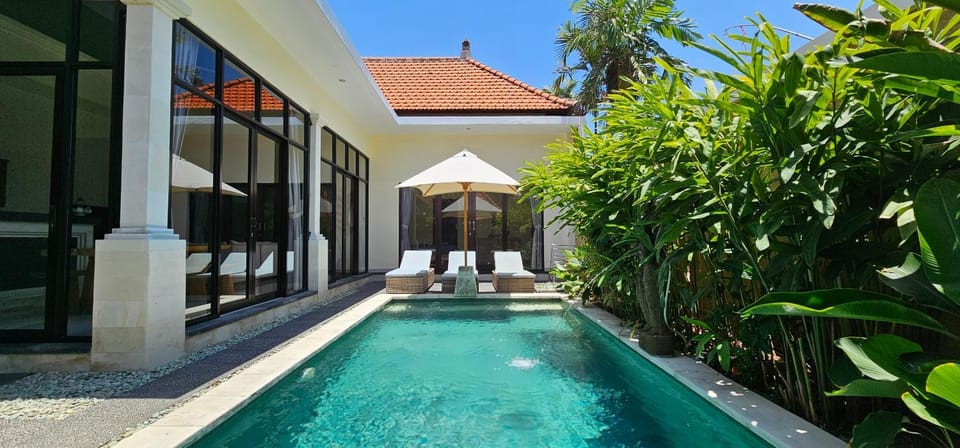 Pool view, sunbed