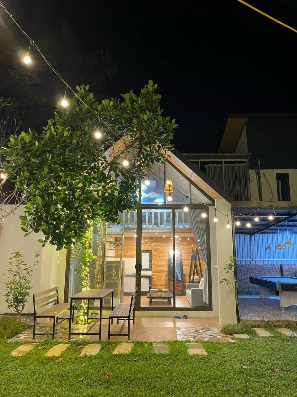 Property building, Night