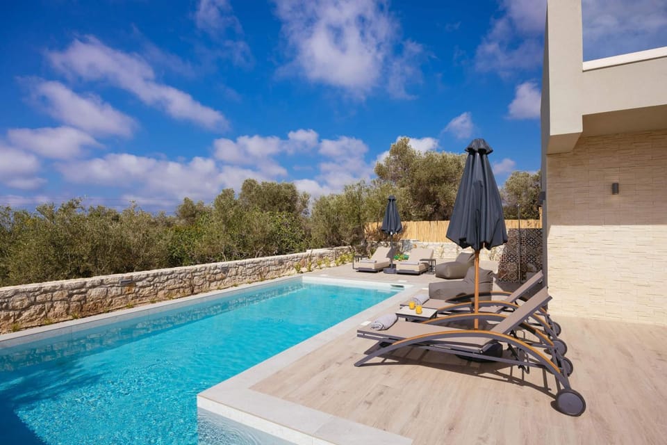 Natural landscape, Pool view, Swimming pool