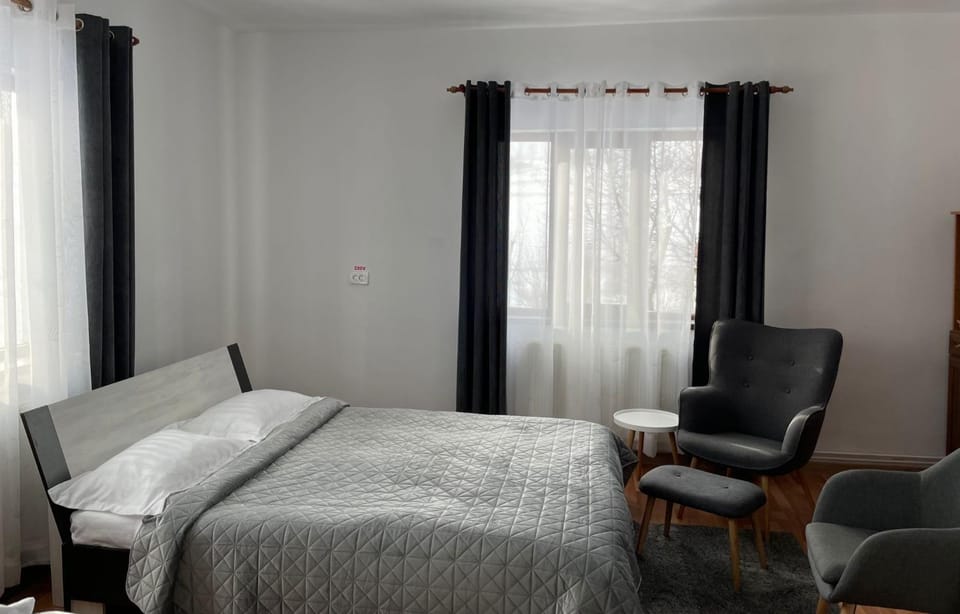 Pensiunea Casa Eden Bed and Breakfast in Cluj County