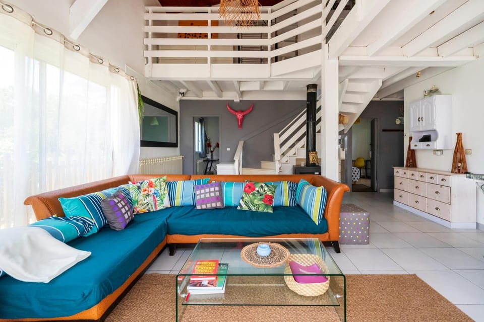 Property building, Living room