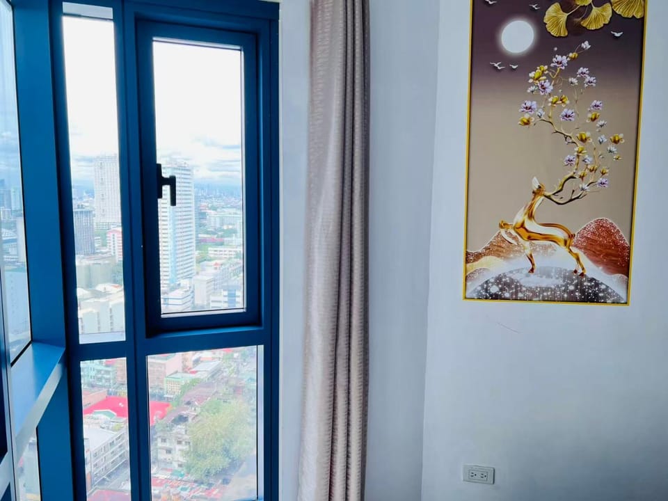 Dreamy Sunset Bay Apartment in Manila City