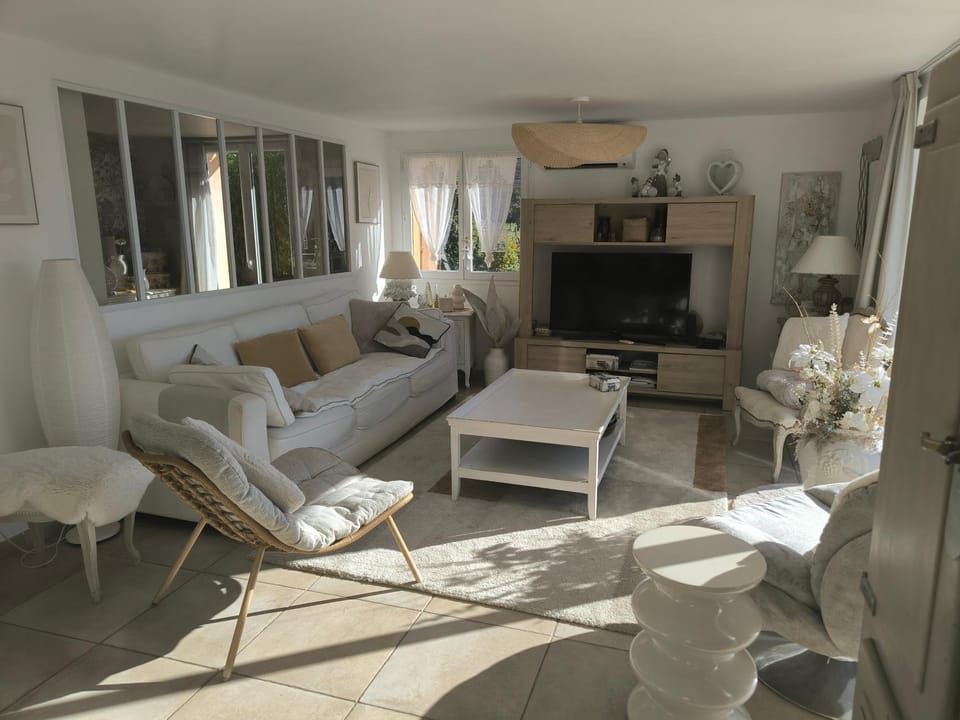 SALSA House in La Ciotat