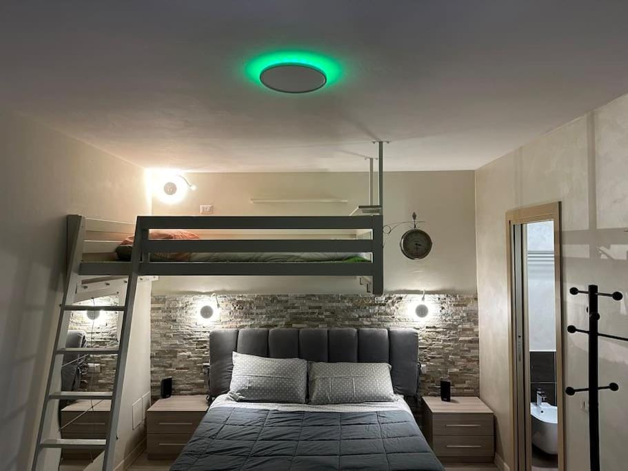 Timetofreedom Studio See Oase Apartment in Sirmione