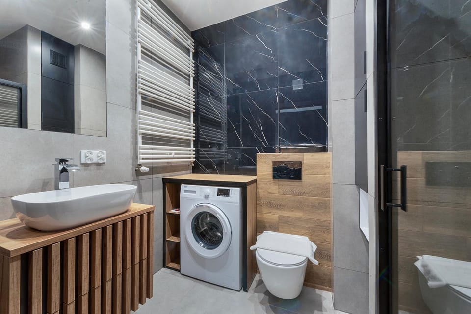 Shower, Bathroom, washing machine