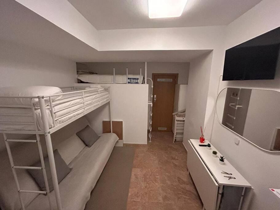 Cute studio in Gran Via -Si1 Apartment in Centro