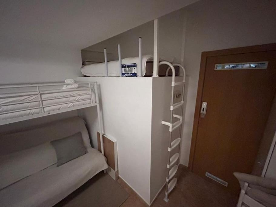 Cute studio in Gran Via -Si1 Apartment in Centro