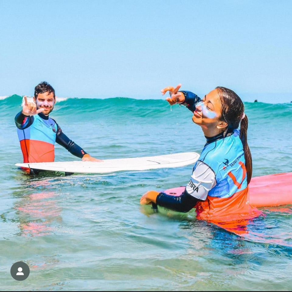 Escuela de Surf WAVES SOUND - Alojamiento Compartido Bed and Breakfast in Cantabria