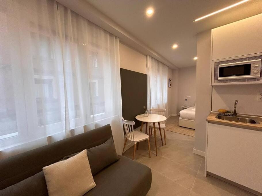 Cozy studio in Tetuan - EN 1/9 Apartment in Madrid