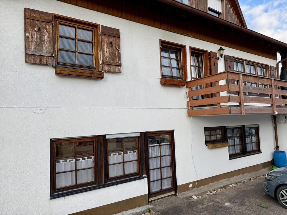 Property building, Parking