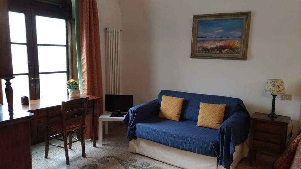 Seating area