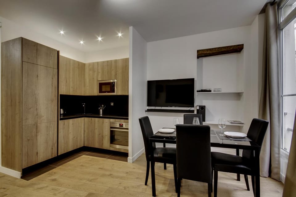 mandar 14 Apartment in Paris