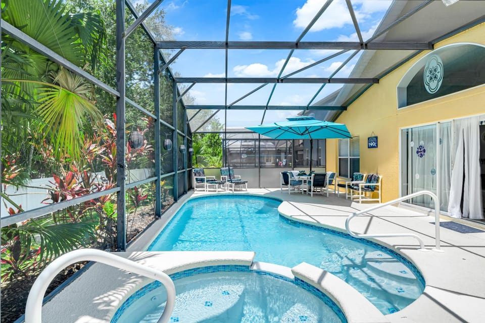 Hot Tub, Balcony/Terrace, Swimming pool