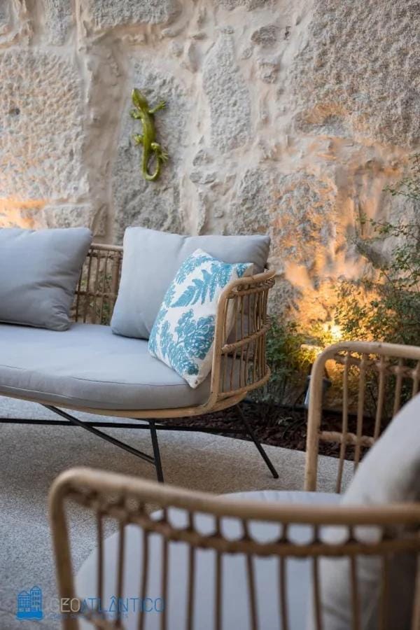 Garden, Balcony/Terrace, Decorative detail