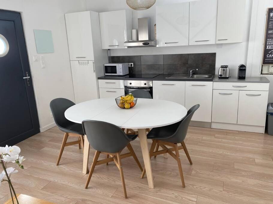 "Echapée Belle" Appart Moderne 4 pers à Velaux - Tout équipé avec terrasse à 15 min plage et aéroport Apartment in Provence-Alpes-Côte d'Azur