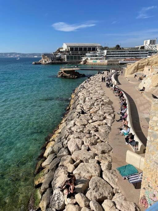 Studio with Sunny Patio in Panier near Old Port Apartment in Marseille