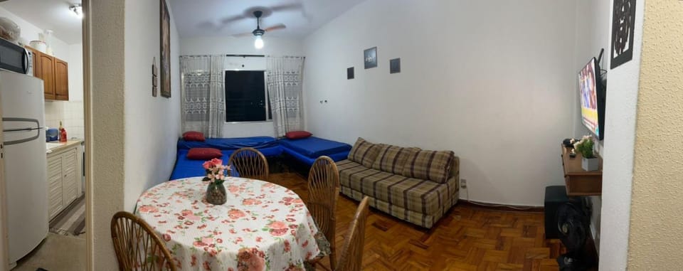 kit na tupi, frente mar, vaga garagem rotativa Apartment in State of São Paulo