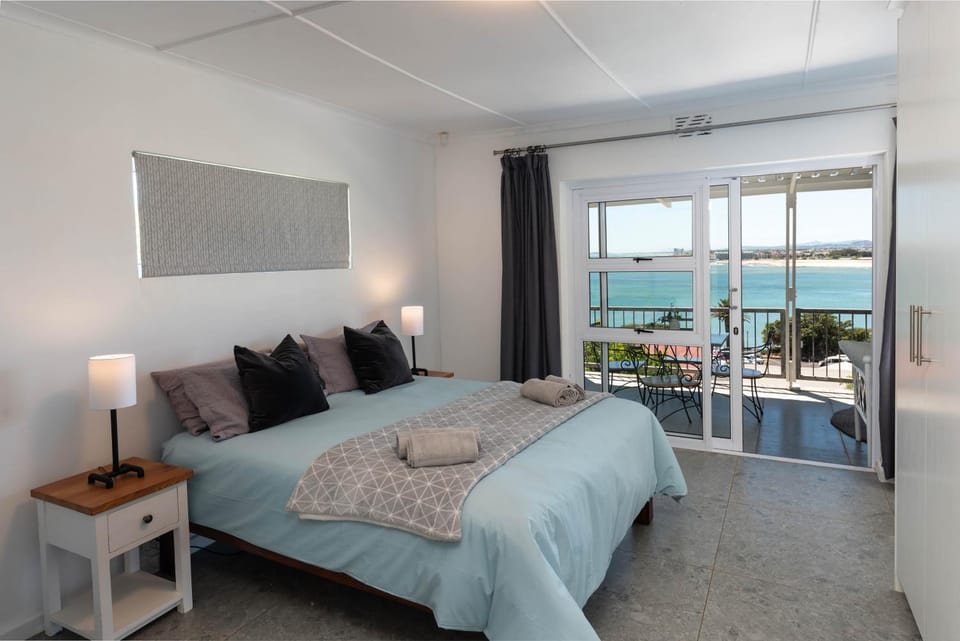 Balcony/Terrace, Photo of the whole room, Bedroom