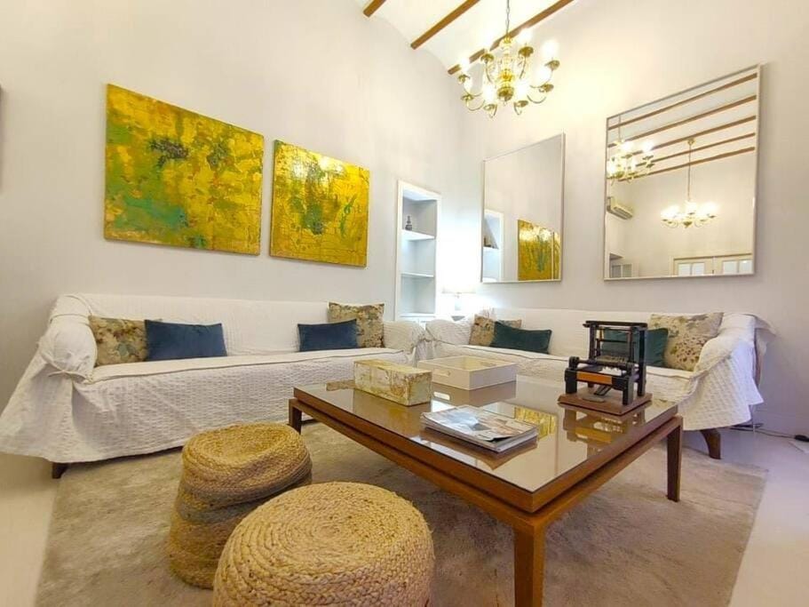 Aponte Suites Apartment in Seville