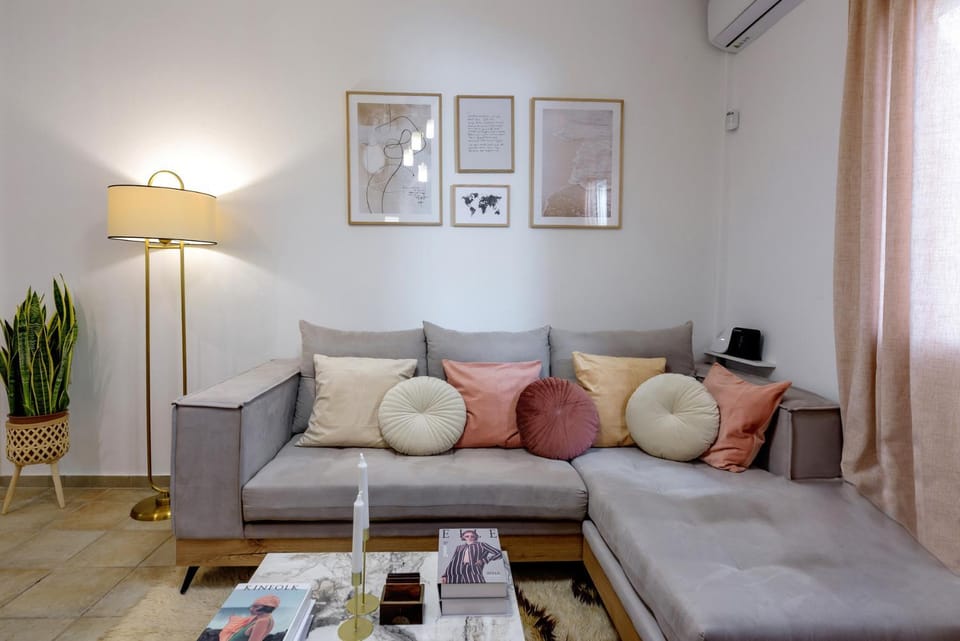 Live and Chill Apartment Apartment in Heraklion