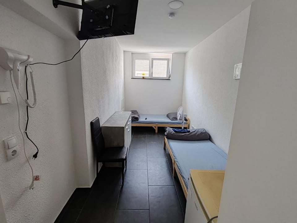 TV and multimedia, Bedroom