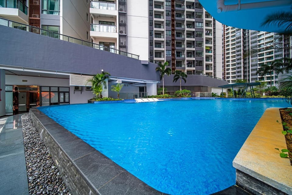 Property building, Swimming pool