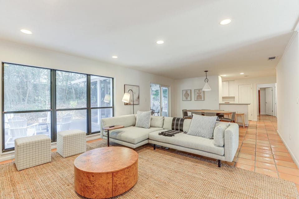 Sunny Gainesville Home ~ Half-Mi to UF Campus! House in Gainesville