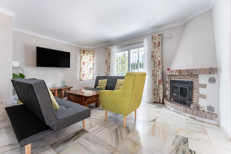 Property building, Living room