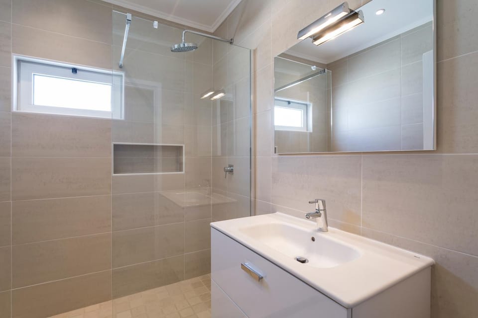 Bathroom, Living room
